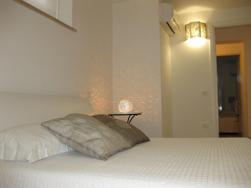 Appartamento In Villa Pesaro Phòng bức ảnh